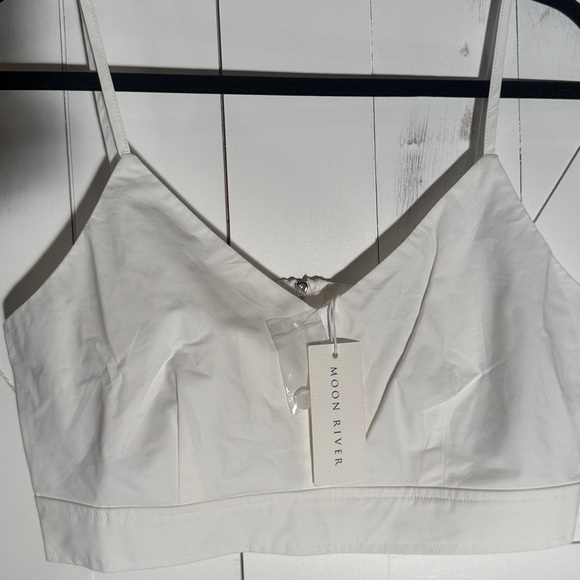 White Cropped Button Down Collared Shirt Set with Matching Cropped Tank - Picture 11 of 11